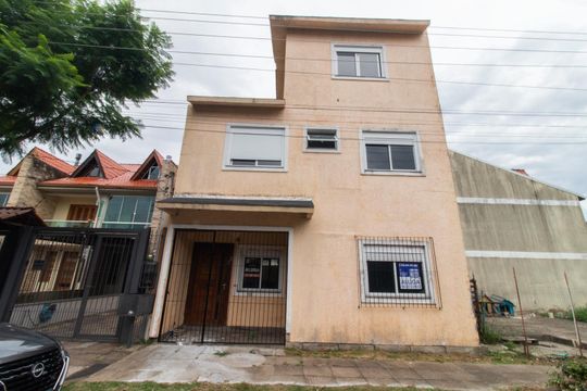 Fachada de casa à venda com 4 quartos, 119m² em Hípica, Porto Alegre