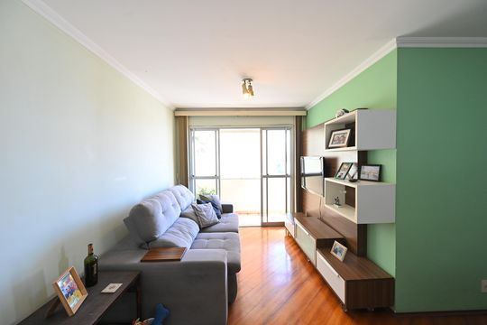 Sala de apartamento à venda com 3 quartos, 76m² em Chácara Inglesa, São Paulo