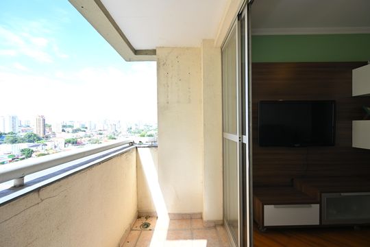 Varanda de apartamento à venda com 3 quartos, 76m² em Chácara Inglesa, São Paulo