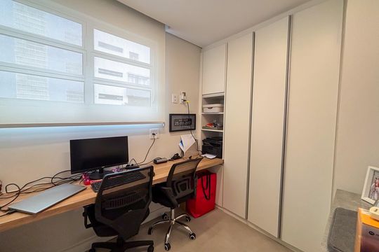 Área de Serviço de apartamento à venda com 3 quartos, 170m² em Jardim Paulista, São Paulo