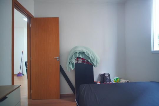 Quarto 2 de apartamento para alugar com 2 quartos, 49m² em Costa E Silva, Porto Alegre