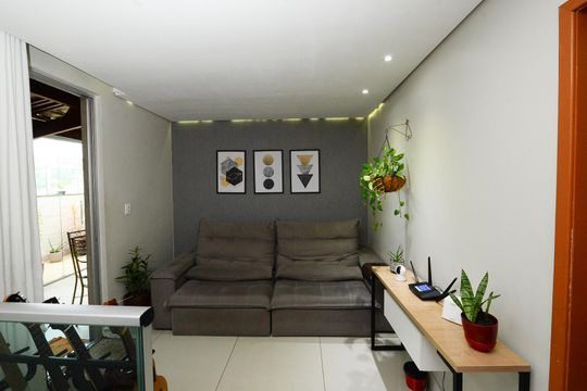 Apartamento à venda com 2 quartos, 75m² em Diamante, Belo Horizonte