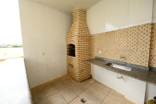 Apartamento à venda com 2 quartos, 75m² em Diamante, Belo Horizonte