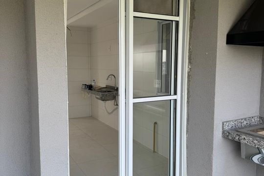 Apartamento à venda com 3 quartos, 87m² em Umuarama, Osasco