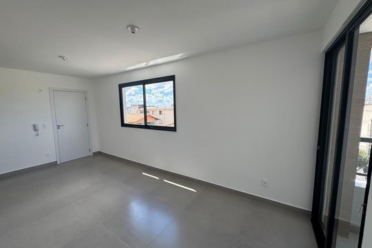 Apartamento à venda com 2 quartos, 128m² em Barroca, Belo Horizonte