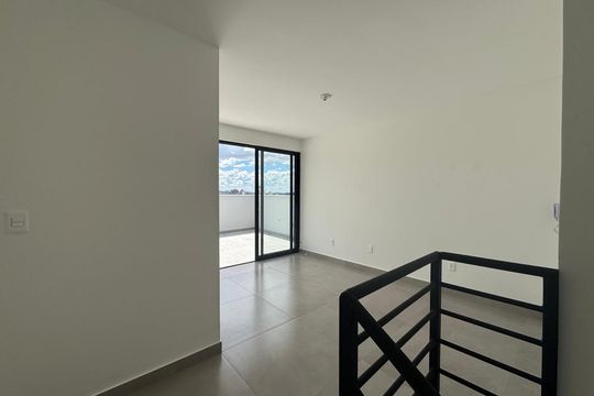 Apartamento à venda com 2 quartos, 128m² em Barroca, Belo Horizonte