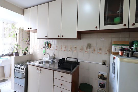 Cozinha - Armários de apartamento à venda com 3 quartos, 94m² em Petrópolis, Porto Alegre