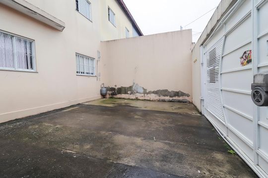 Garagem/Quintal de casa para alugar com 3 quartos, 180m² em Cidade Nova São Miguel, São Paulo