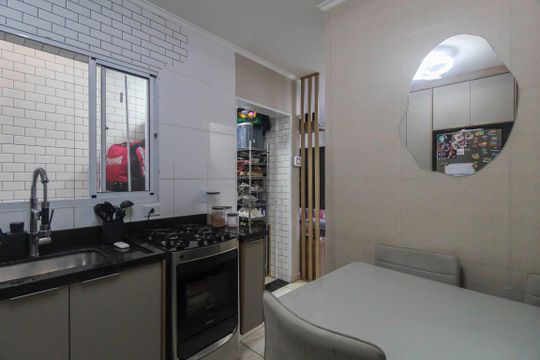 Cozinha de casa de condomínio à venda com 2 quartos, 53m² em Chácara Belenzinho, São Paulo
