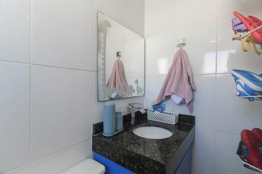 Banheiro da Suíte 2 de casa de condomínio à venda com 2 quartos, 53m² em Chácara Belenzinho, São Paulo