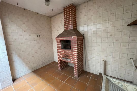 Quintal de casa à venda com 3 quartos, 94m² em Vila Sao Silvestre (zona Leste), São Paulo