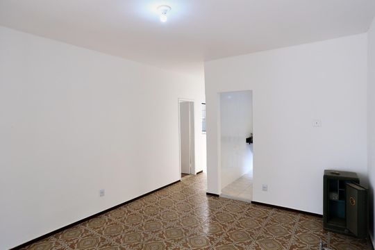 Sala de casa à venda com 4 quartos, 228m² em Floresta, Belo Horizonte
