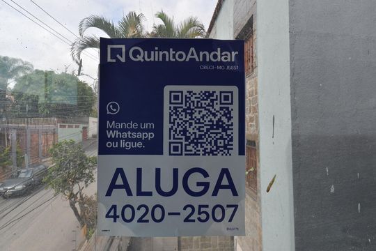 Placa Instalada 10-03-2026-BMLM-76 de apartamento para alugar com 4 quartos, 120m² em Santa Efigênia, Belo Horizonte
