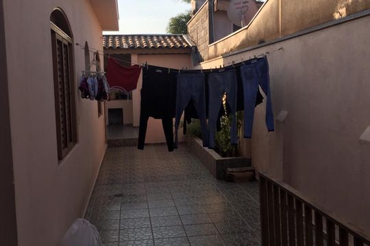 Área externa de casa à venda com 4 quartos, 250m² em Parque Guarani, Várzea Paulista