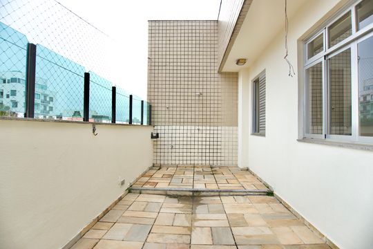 Área Externa Cobertura - Ducha de apartamento para alugar com 5 quartos, 240m² em Serra, Belo Horizonte