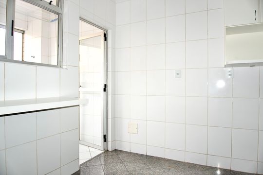 Cozinha de apartamento para alugar com 5 quartos, 240m² em Serra, Belo Horizonte
