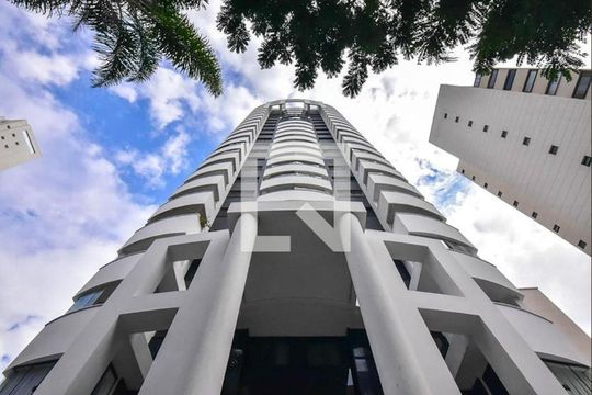 Fachada de apartamento para alugar com 2 quartos, 67m² em Vila Andrade, São Paulo