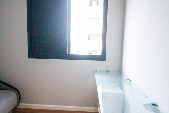 Quarto de apartamento para alugar com 2 quartos, 67m² em Vila Andrade, São Paulo