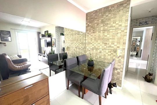 Apartamento à venda com 2 quartos, 54m² em Vila Nova, Novo Hamburgo