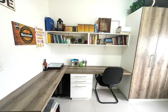 Apartamento à venda com 2 quartos, 54m² em Vila Nova, Novo Hamburgo