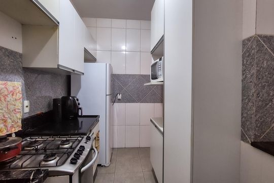 Cozinha de casa à venda com 2 quartos, 64m² em Irajá, Rio de Janeiro