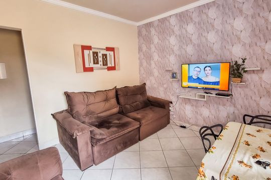 Sala de casa à venda com 2 quartos, 64m² em Irajá, Rio de Janeiro