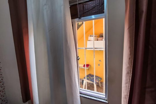 Vista Quarto 1 de casa à venda com 2 quartos, 64m² em Irajá, Rio de Janeiro