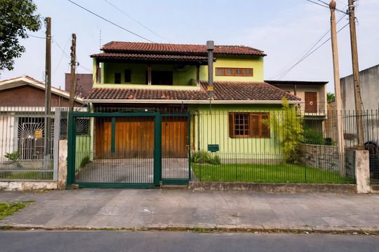 Fachada  de casa para alugar com 3 quartos, 300m² em Passo das Pedras, Porto Alegre