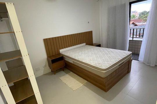 Quarto de apartamento para alugar com 2 quartos, 89m² em Vila Caiçara, Praia Grande