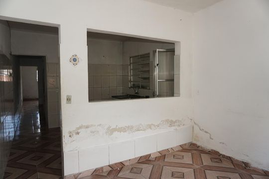 Casa de Condomínio para alugar com 2 quartos, 160m² em Jardim Guaruja, Embu das Artes
