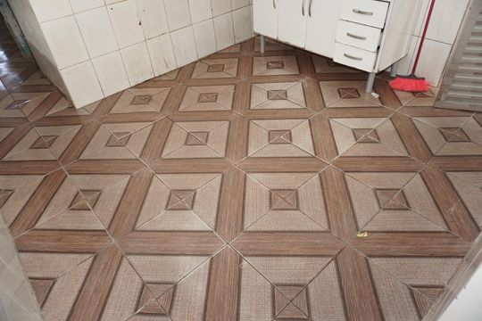 Cozinha de casa de condomínio para alugar com 2 quartos, 160m² em Jardim Guaruja, Embu das Artes