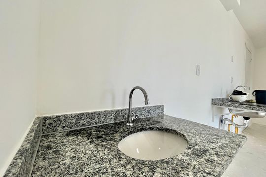 Banheiro de apartamento à venda com 2 quartos, 40m² em Vila da Saúde, São Paulo