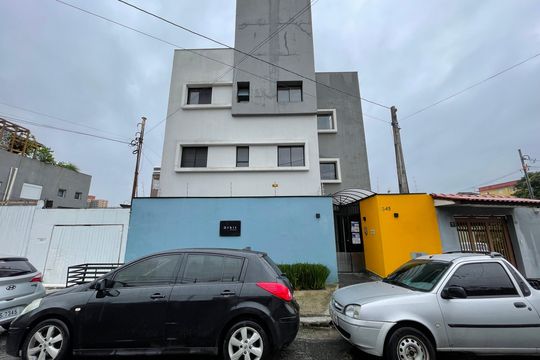 Fachada + Placa de apartamento à venda com 2 quartos, 35m² em Cidade Antônio Estêvão de Carvalho, São Paulo