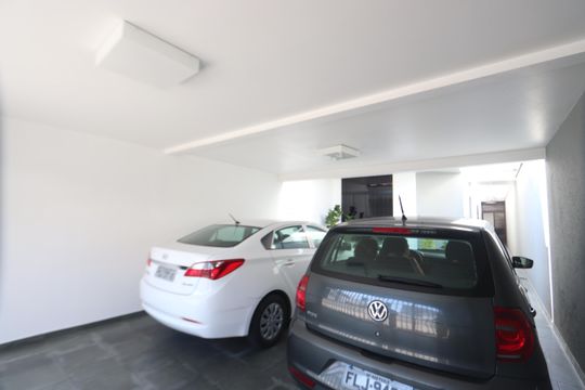 Garagem de casa à venda com 3 quartos, 310m² em Vila Lucia, São Paulo