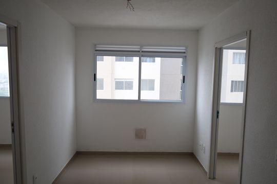 Apartamento para alugar com 2 quartos, 35m² em Veleiros, São Paulo