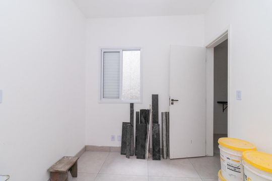 Quarto de apartamento à venda com 1 quarto, 26m² em Vila Granada, São Paulo