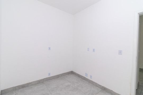 Quarto de apartamento à venda com 1 quarto, 28m² em Vila Granada, São Paulo