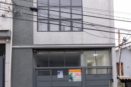 Fachada de apartamento à venda com 1 quarto, 28m² em Vila Granada, São Paulo