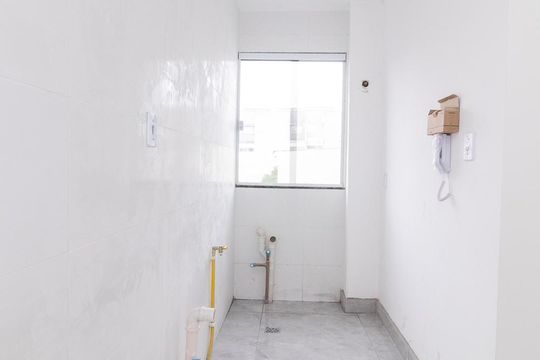 Cozinha de apartamento à venda com 2 quartos, 40m² em Vila Granada, São Paulo