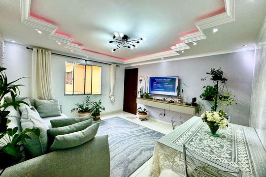 Apartamento à venda com 2 quartos, 70m² em Vila Gopouva, Guarulhos