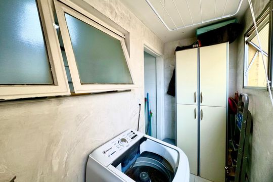 Área de Serviço de apartamento à venda com 2 quartos, 70m² em Vila Gopouva, Guarulhos