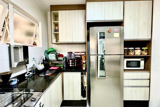 Cozinha de apartamento à venda com 2 quartos, 70m² em Vila Gopouva, Guarulhos