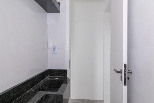 Apartamento à venda com 2 quartos, 40m² em Vila Granada, São Paulo