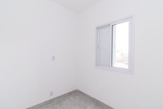 Apartamento à venda com 2 quartos, 40m² em Vila Granada, São Paulo