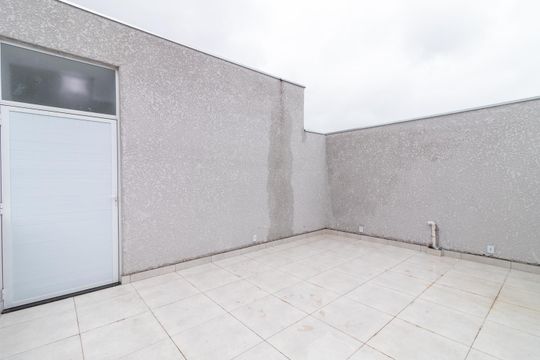 Apartamento à venda com 2 quartos, 40m² em Vila Granada, São Paulo