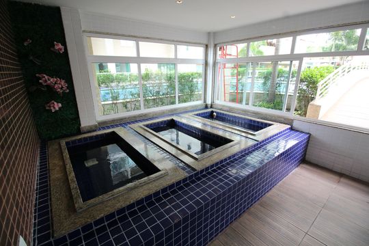 Banho Romano de apartamento à venda com 1 quarto, 40m² em Taquara, Rio de Janeiro
