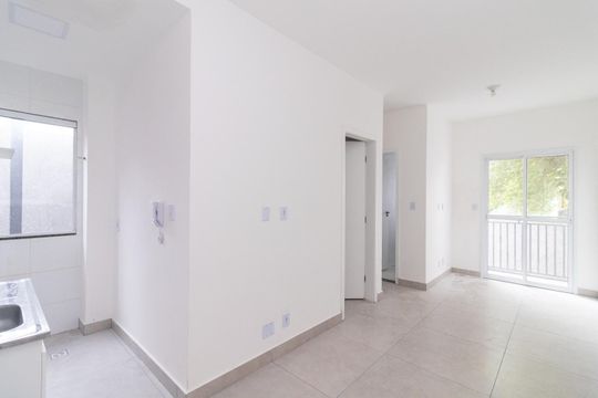 Apartamento à venda com 2 quartos, 40m² em Vila Granada, São Paulo