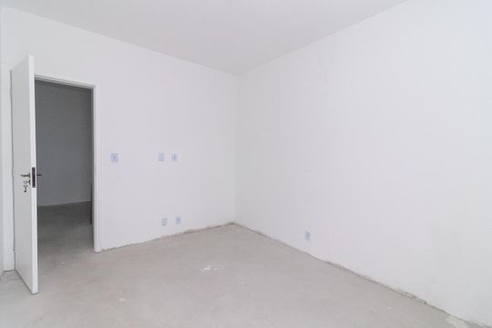 Quarto de apartamento à venda com 1 quarto, 40m² em Vila Granada, São Paulo