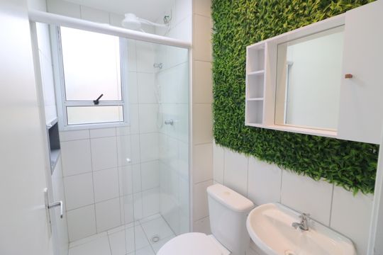 Banheiro Social de apartamento para alugar com 2 quartos, 50m² em Novo Osasco, Osasco