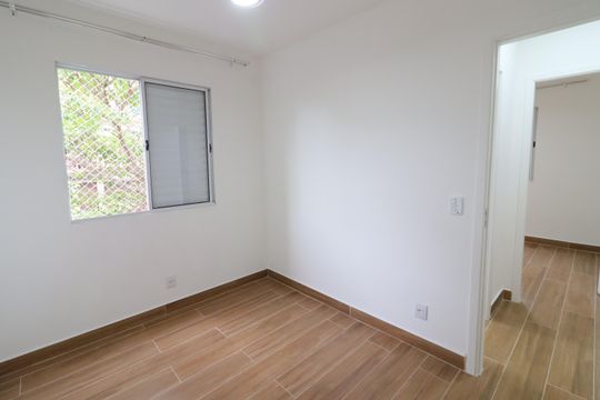 Quarto 1 de apartamento para alugar com 2 quartos, 50m² em Novo Osasco, Osasco